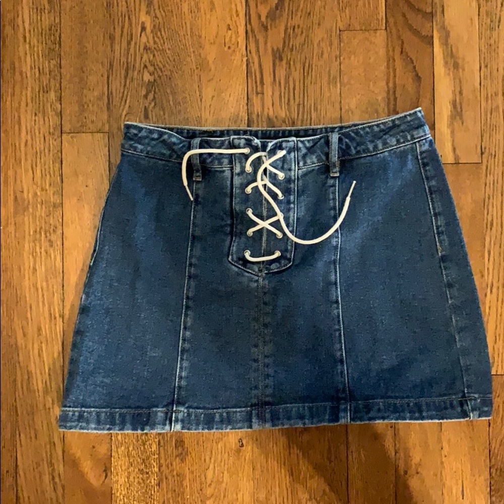Kendal & Kylie Laced up jean skirt